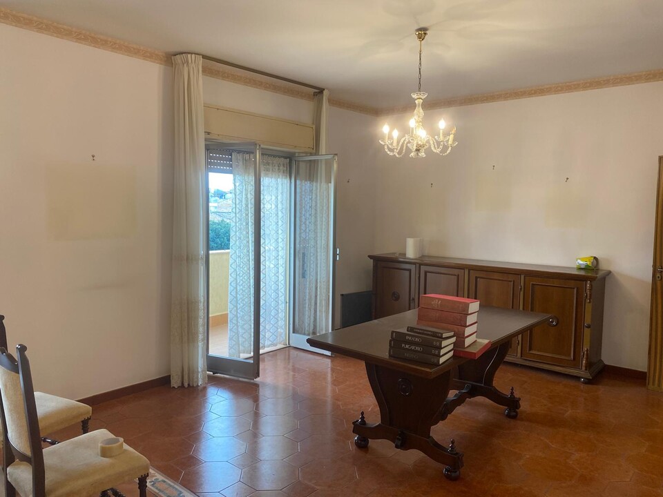 Appartamento in Vendita a Palermo C.so dei Mille-Messina Marine