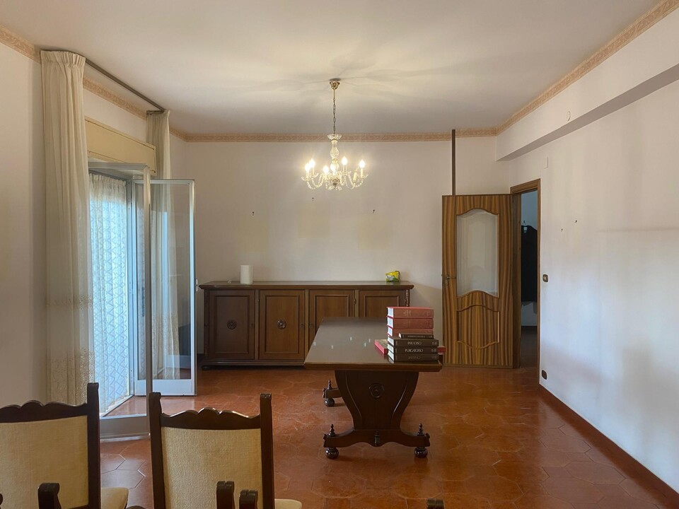 Appartamento in Vendita a Palermo C.so dei Mille-Messina Marine