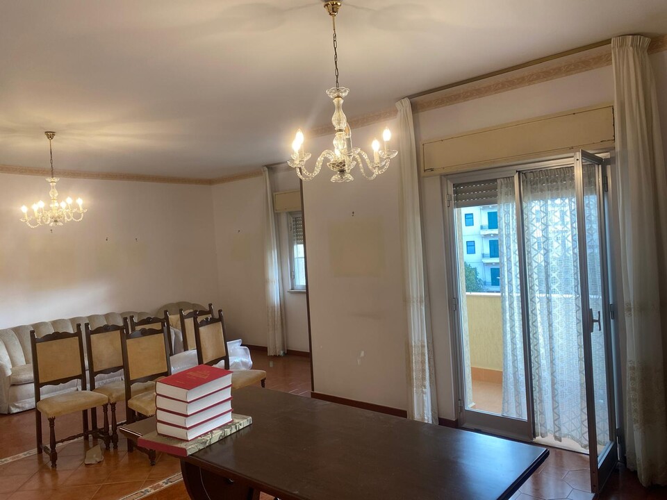 Appartamento in Vendita a Palermo C.so dei Mille-Messina Marine