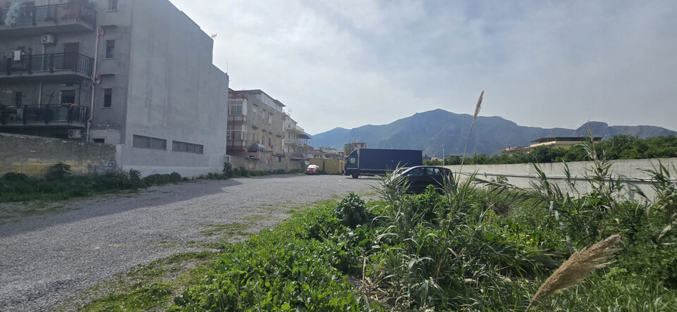 Terreno Agricolo in Vendita a Palermo C.so dei Mille-Messina Marine