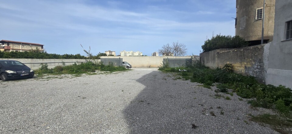 Terreno Agricolo in Vendita a Palermo C.so dei Mille-Messina Marine