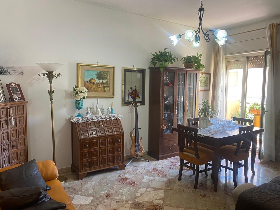 Appartamento in Vendita a Palermo Cardillo