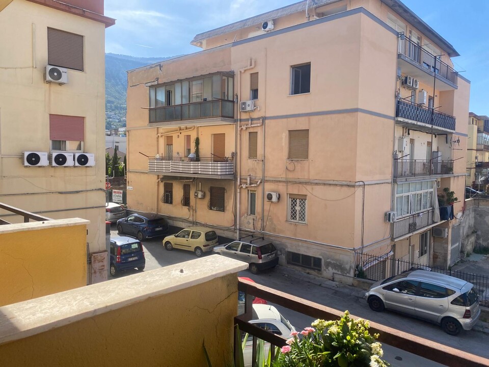 Appartamento in Vendita a Palermo Cardillo