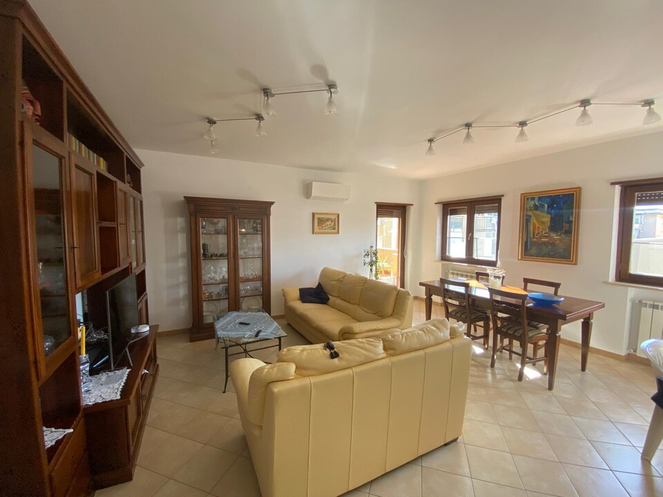Appartamento in Vendita a Palermo Cardillo