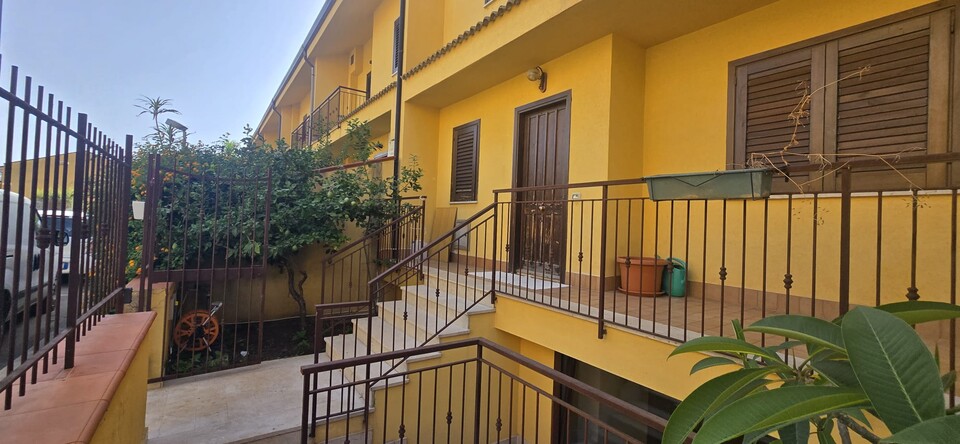 Villetta a schiera in Vendita a Palermo Cardillo