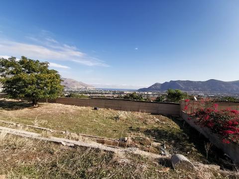 Terreno Agricolo in Vendita a Palermo