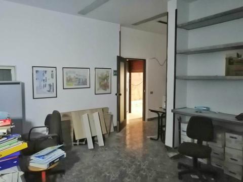 Ufficio in Vendita a Palermo Resuttana - San Lorenzo
