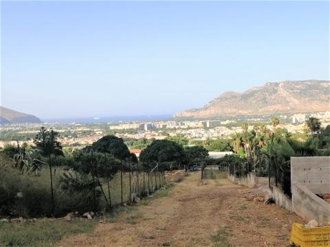 Terreno Agricolo in Vendita a Palermo