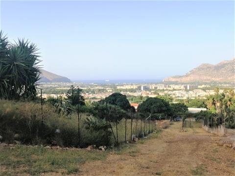 Terreno Agricolo in Vendita a Palermo