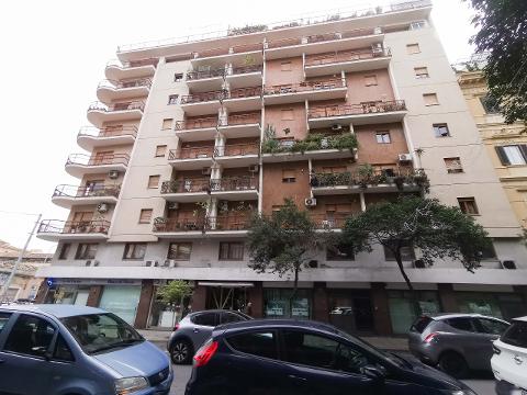 Ufficio in Vendita a Palermo Dante - Marconi -Sammartino