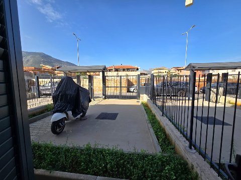 Porzione di villa in Vendita a Palermo Cardillo