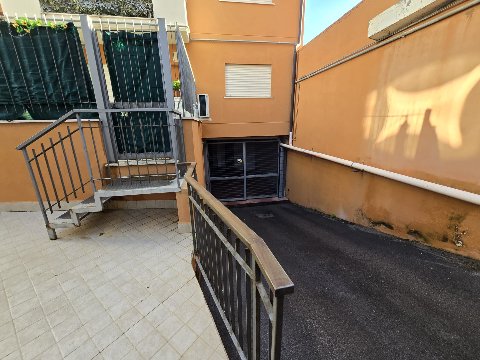 Appartamento in Vendita a Palermo Cardillo