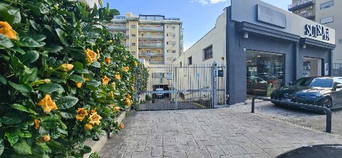 Magazzino / Deposito in Affitto a Palermo