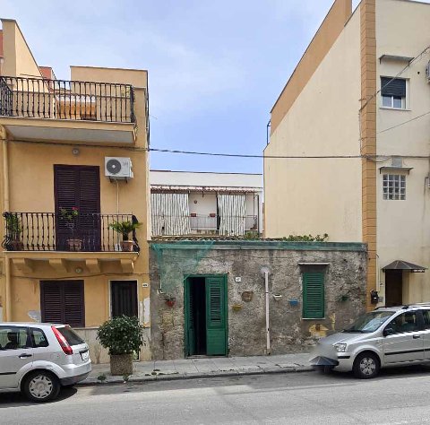 Fabbricato indipendente in Vendita a Palermo Cardillo