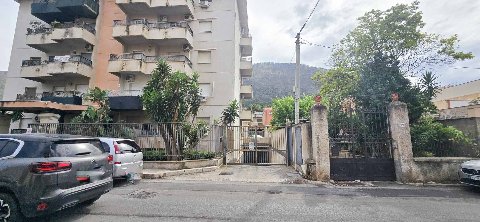 Garage / Posto auto in Vendita a Palermo Cardillo