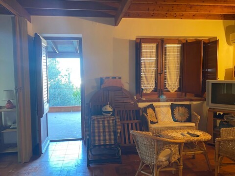 Villa in Vendita a Carini (Palermo)