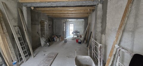 Fabbricato indipendente in Vendita a Palermo