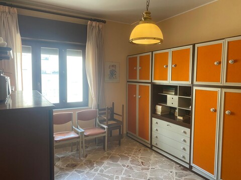 Appartamento in Vendita a Palermo Belgio-Strasburgo-de Gasperi