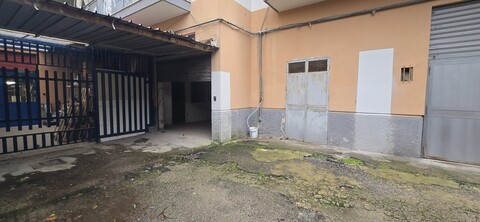 Garage triplo in Affitto a Palermo Cardillo
