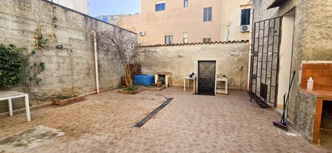 Fabbricato indipendente in Affitto a Palermo Cardillo