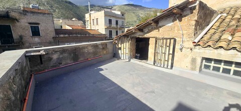 Fabbricato indipendente in Affitto a Palermo Cardillo