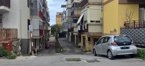 Garage doppio in Vendita a Palermo Cardillo