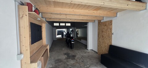 Garage doppio in Vendita a Palermo Cardillo