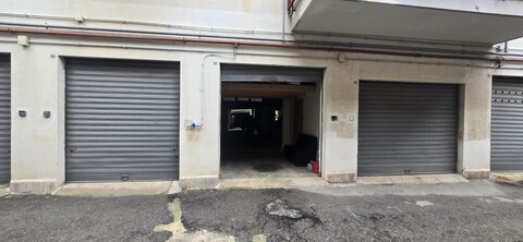 Garage doppio in Vendita a Palermo Cardillo