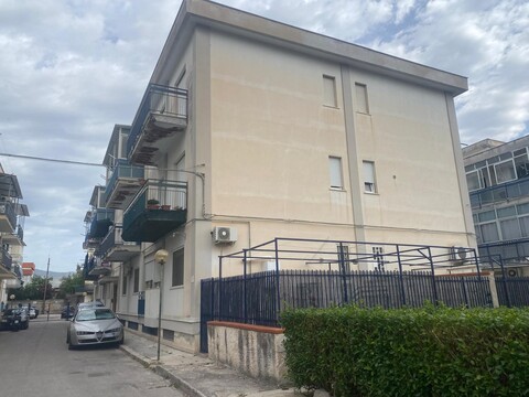 Appartamento in Vendita a Palermo Pagliarelli