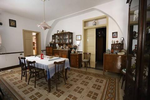 Casa singola in Vendita a Giuliana (Palermo)