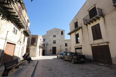 Appartamento in Vendita a Giuliana (Palermo)