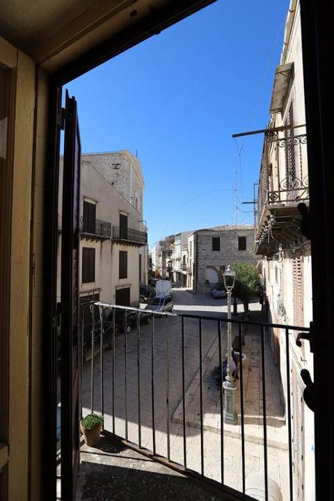 Appartamento in Vendita a Giuliana (Palermo)