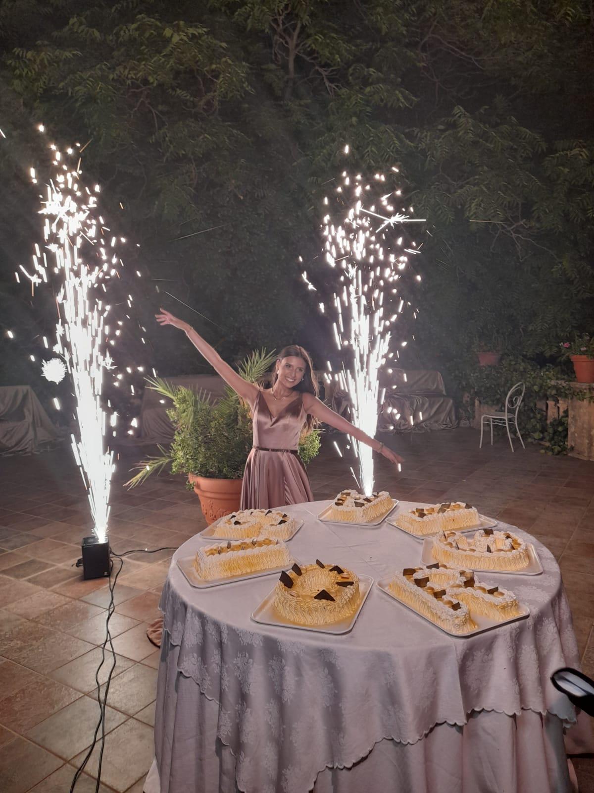 18 COMPLEANNO LUMINOSO - TOP - (18+Tenda+Gadget+Nome+4 Fontane) Luminarie Compleanno