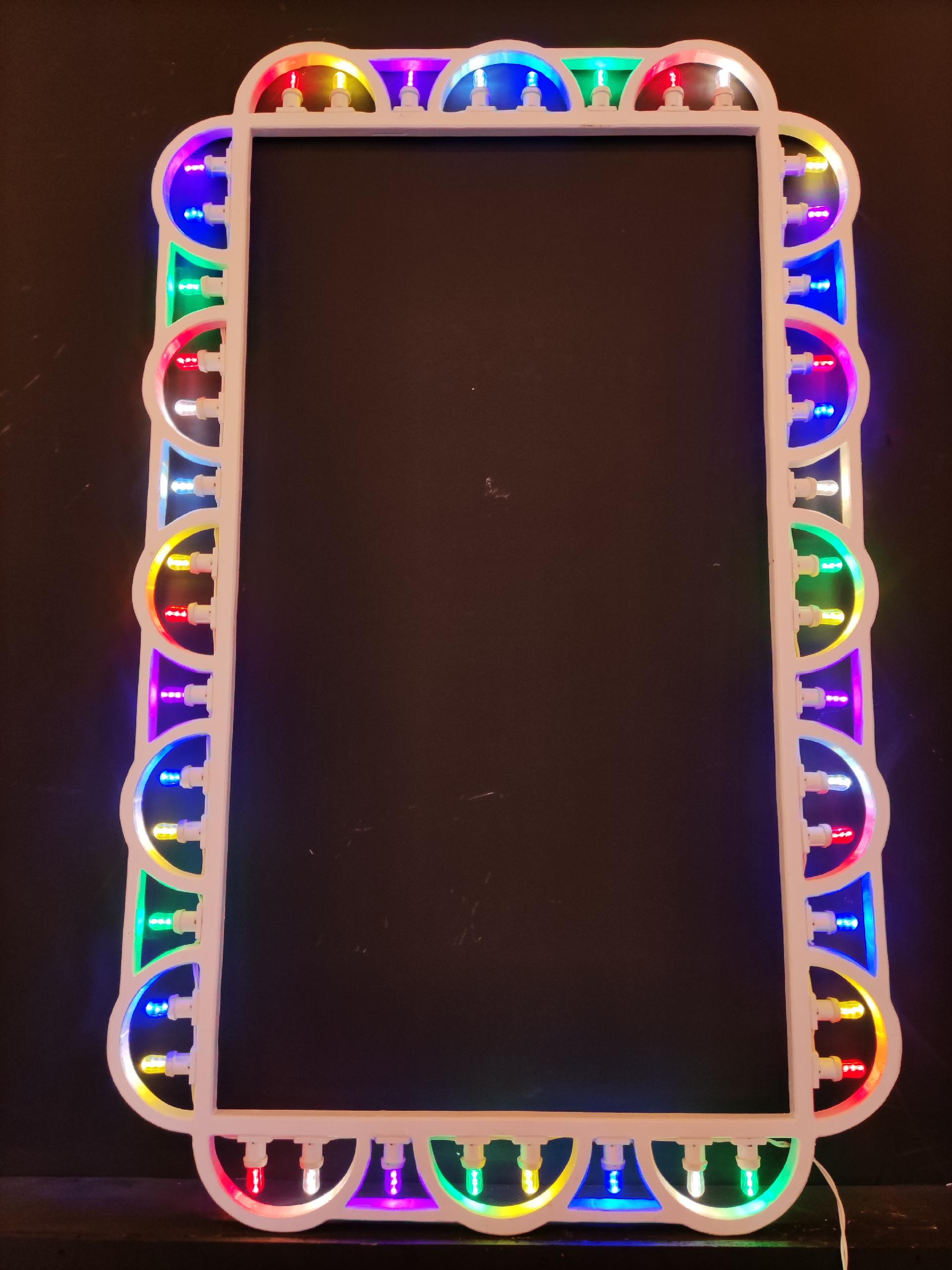 CORNICE SELFIE Luminarie D'Arredo