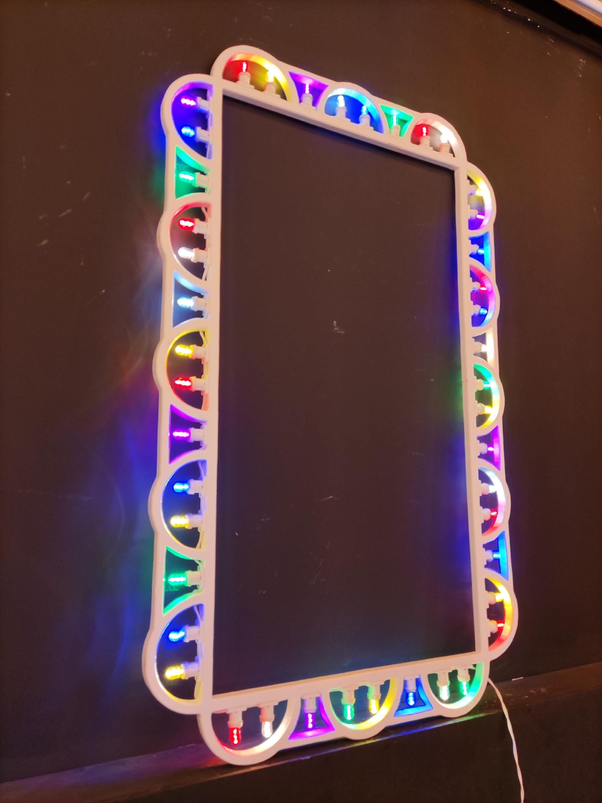 CORNICE SELFIE Luminarie D'Arredo