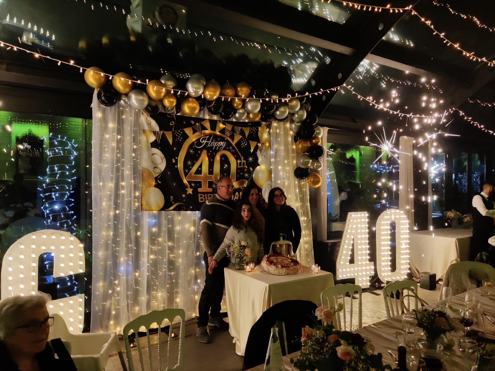 18 COMPLEANNO LUMINOSO - BASIC - (18+Tenda+Gadget) Luminarie Compleanno