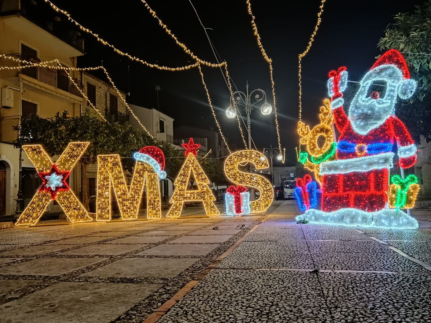 SCRITTA XMAS 2D PAVIMENTO Luminarie Natalizie per Piazze