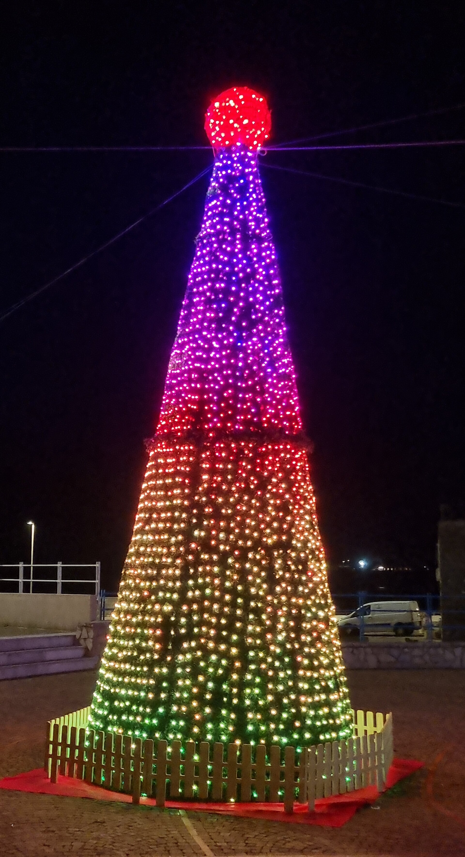 ALBERO RGB PLAY 3D 12Mt Luminarie Natalizie per Piazze