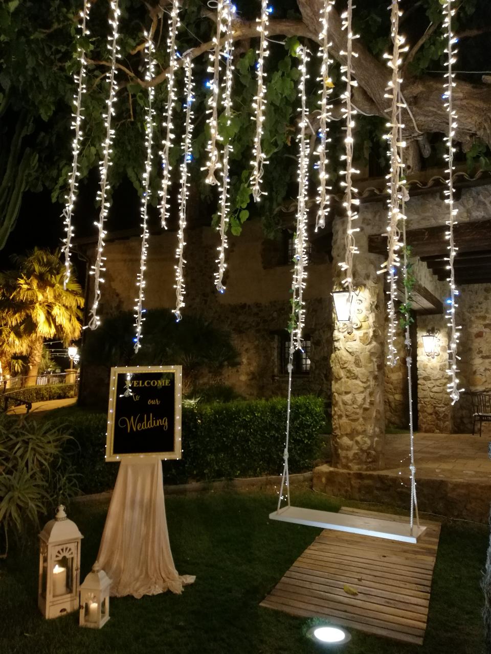 PALMA LUMINOSA LUCI PENDENTI Luminarie Matrimonio