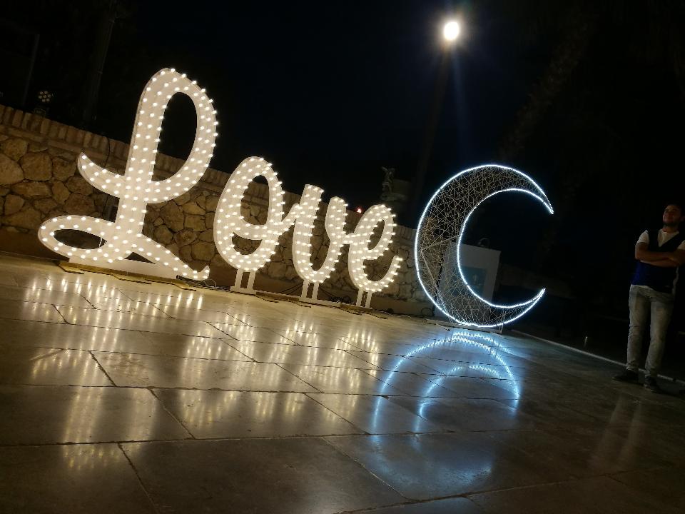 SCRITTA LOVE CORSIVO Luminarie Matrimonio