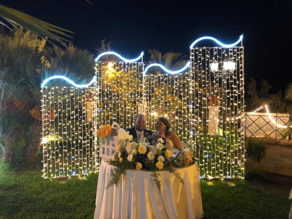 TENDA LUCI LED CASCATA di LUCI Luminarie Matrimonio