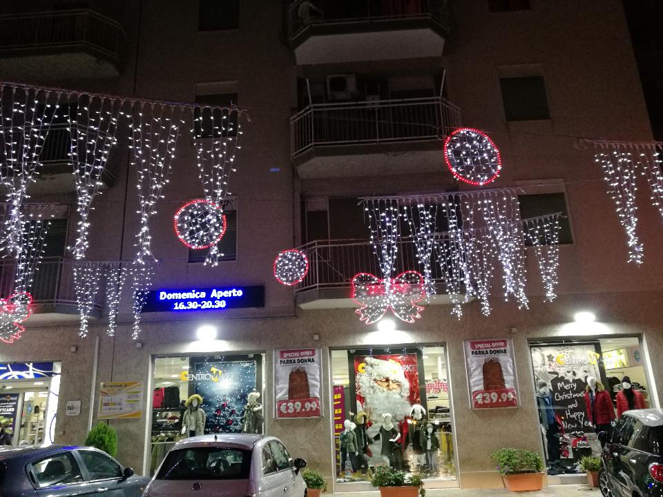 SOGGETTI PER ADDOBBI STRADALI Luminarie Natalizie per Strade