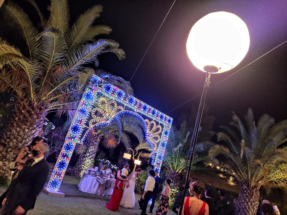 PIANTANA GLOBO ILLUMINAZIONE GIARDINO MATRIMONIO Luminarie Matrimonio