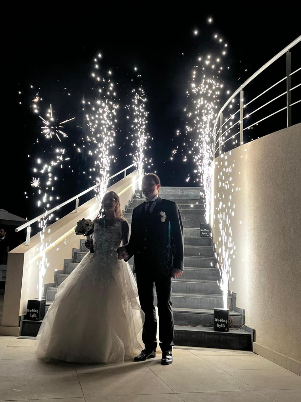 FONTANE A FREDDO LUMINOSE INGRESSO SPOSI TAGLIO TORTA Luminarie Matrimonio