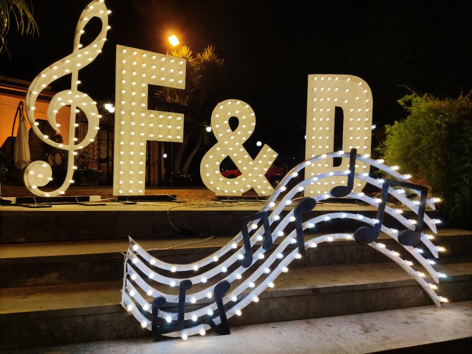 LUMINARIE TEMA MUSICA TEMA MUSICALE Luminarie Matrimonio