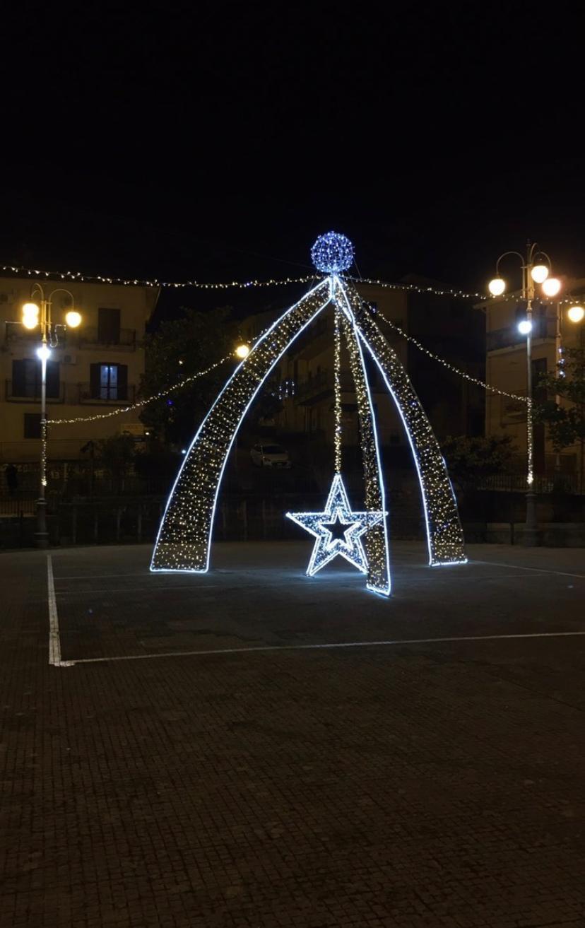 STRUTTURA JADA Luminarie Natalizie per Piazze