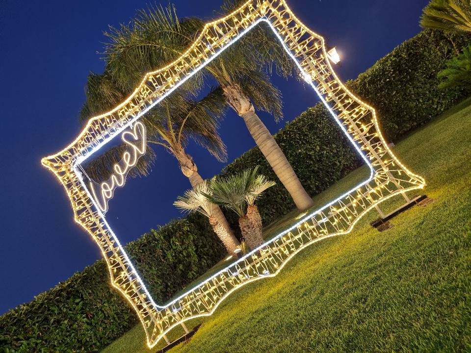 CORNICE SELFIE WEDDING Luminarie Matrimonio