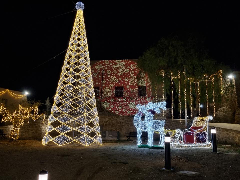 ALBERO A ROMBI 12Mt Luminarie Natalizie per Piazze