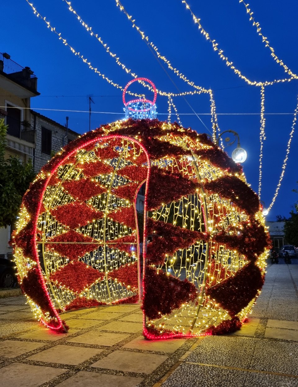 FILARE DI STRINGHE MINILUCCIOLE Luminarie Natalizie per Strade