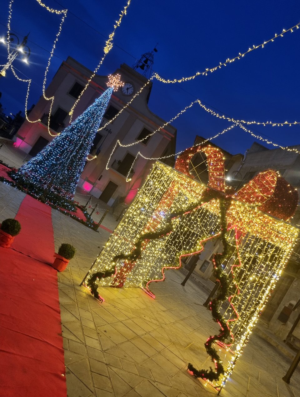 FILARE DI STRINGHE MINILUCCIOLE Luminarie Natalizie per Strade